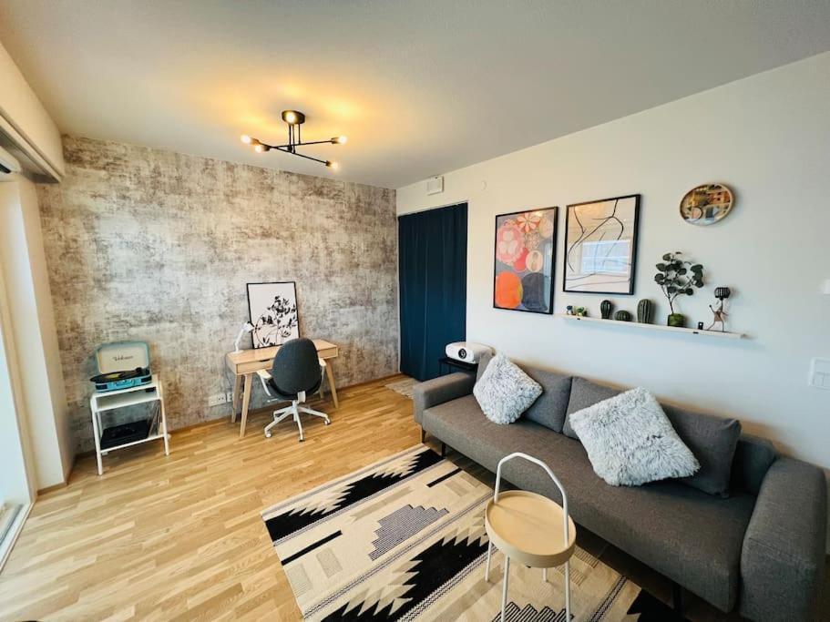 Brand New Modern Condo Built-In Mall Of Tripla Helsinki Kültér fotó